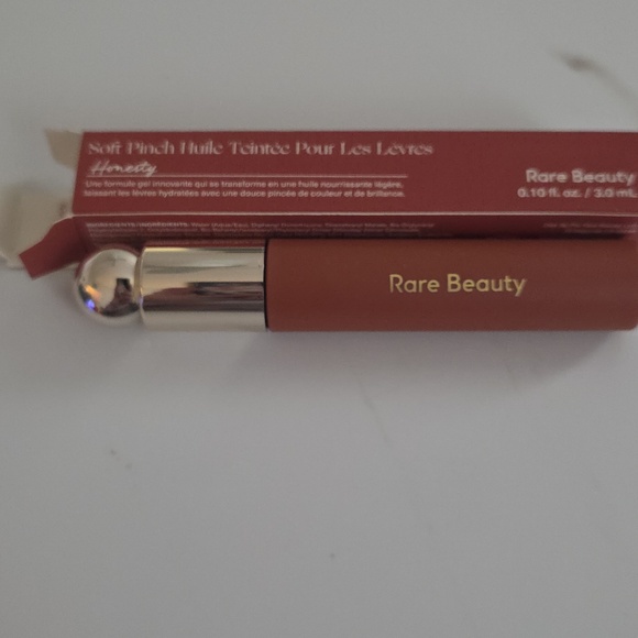 NIB- Rare Beauty Soft Pinch Tinted Oil - Honesty (deep red packaging) - Picture 2 of 2